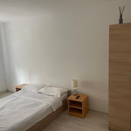 Ana Central Rooms Oradea Exteriör bild